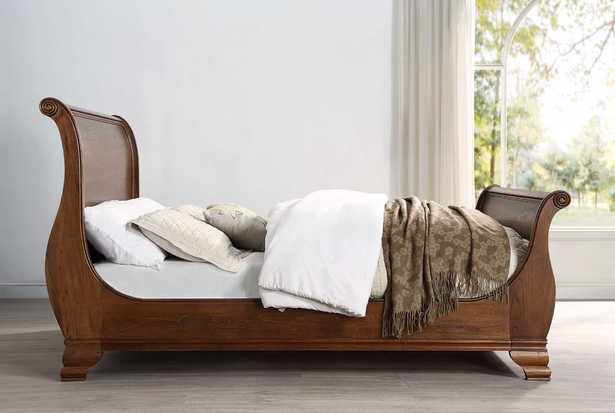 Windsor Sleigh Queen Bed Ash - Walnut