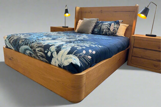 TWILIGHT Curved Oak Queen Bed Natural Finish